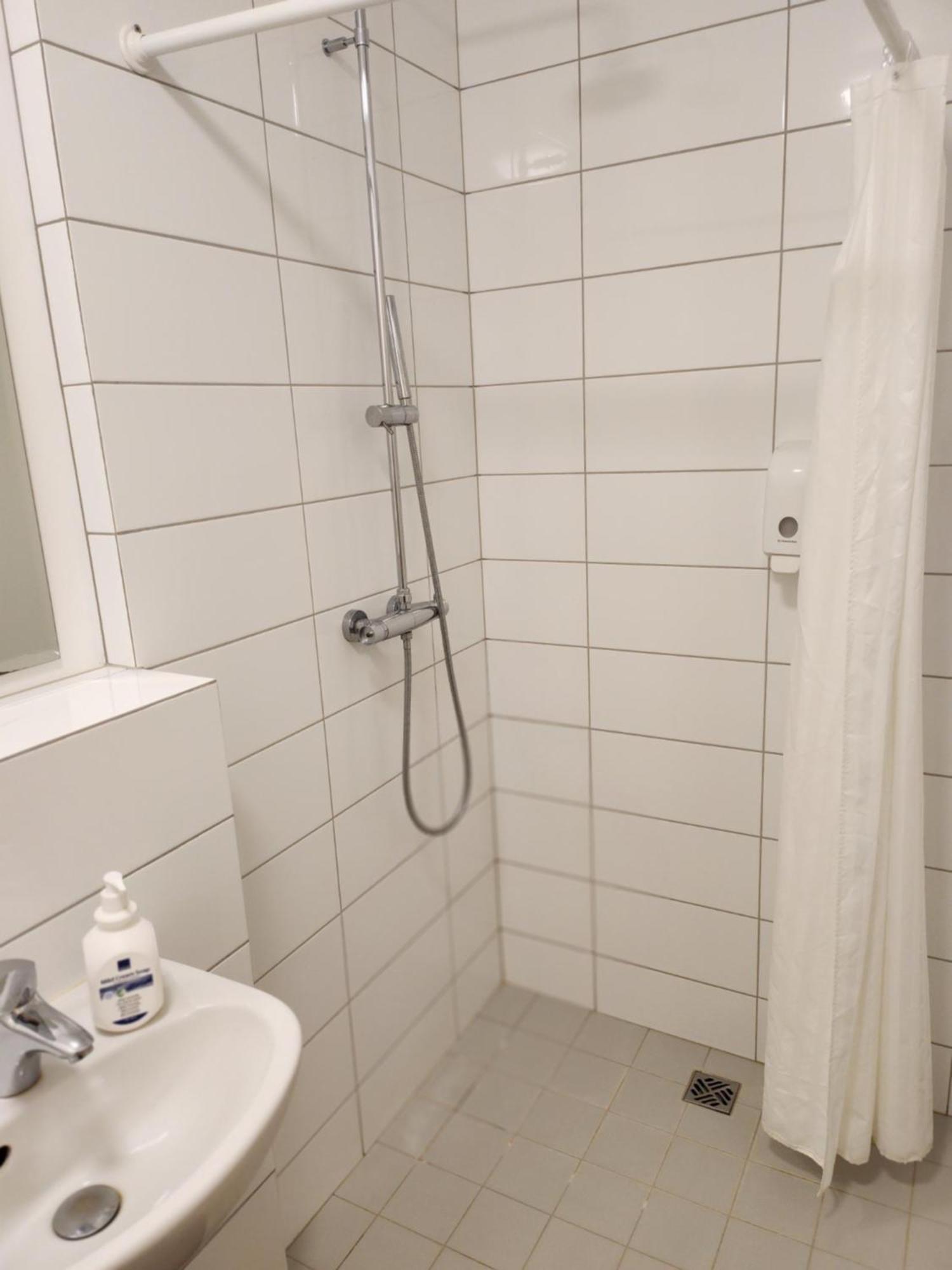 Álftröð Guesthouse bed&breakfast Brautarholt Esterno foto